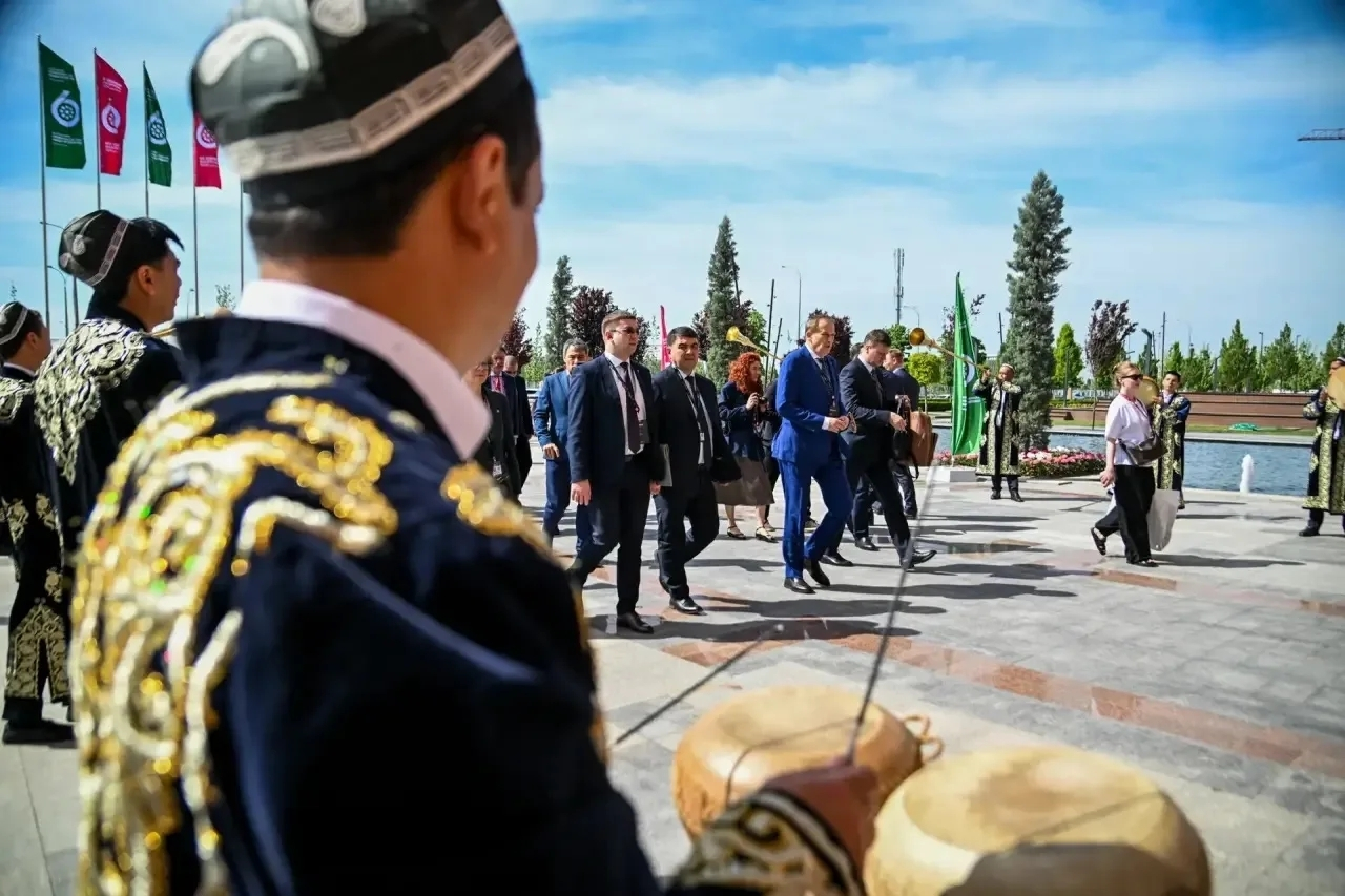 max.ru/drozdenko_au_lo